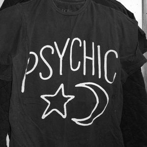 Black w/ white lettering psychic graphic tee shirt
